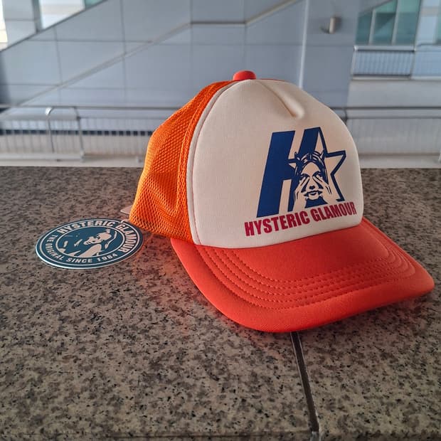 새상품 HYSTERIC GLAMOUR HG Logo Trucker Cap