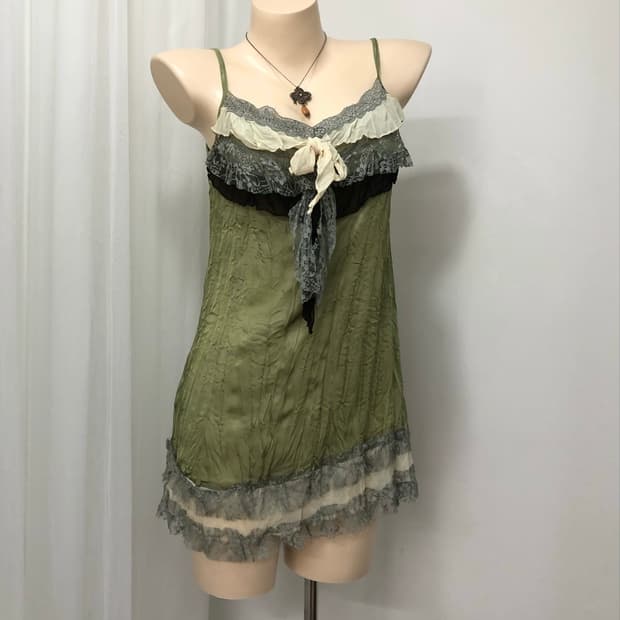 green lace trimmed sleeveless