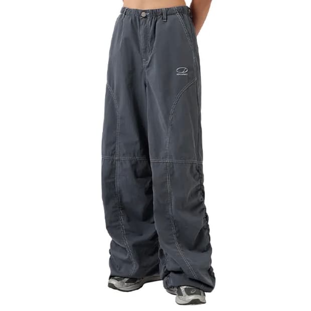 오드 스튜디오 사선 절개 스티치 셔링 팬츠