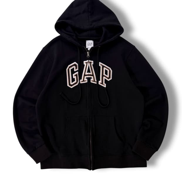 갭 루즈핏 블랙 패치 로고 스웻 후드집업