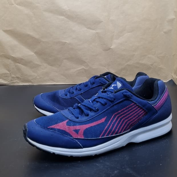 미즈노 리쉬업 운동화275