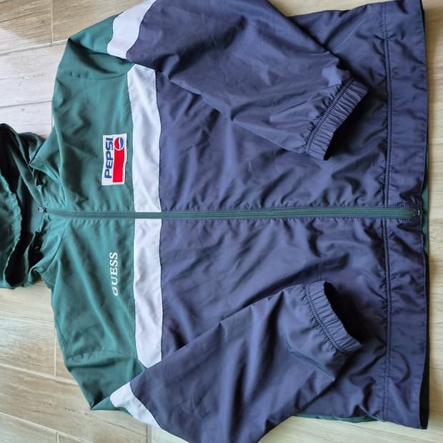 게스 x 펩시 바람막이 XL