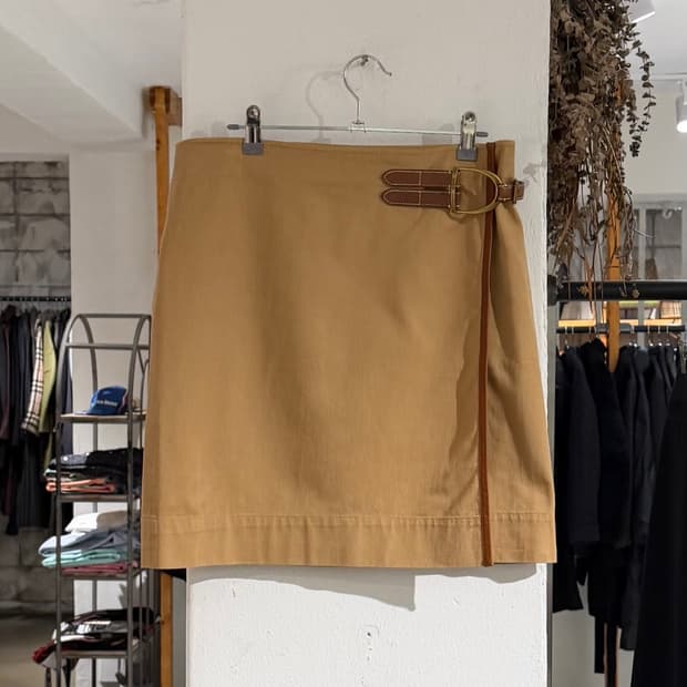 랄프로렌 베이지 코튼 트윌 레더 트림 랩 미니 스커트