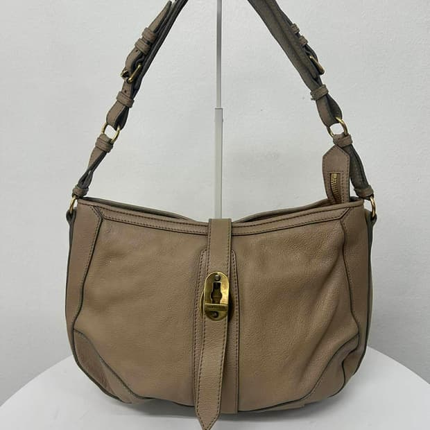 버버리 가죽 버클 호보 토트 숄더백