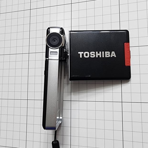TOSHIBA 디지털카메라 Camileo s10 팝니다.
