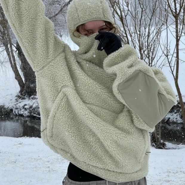 엔타이어스튜디오 플러피 플리스 후드 S 