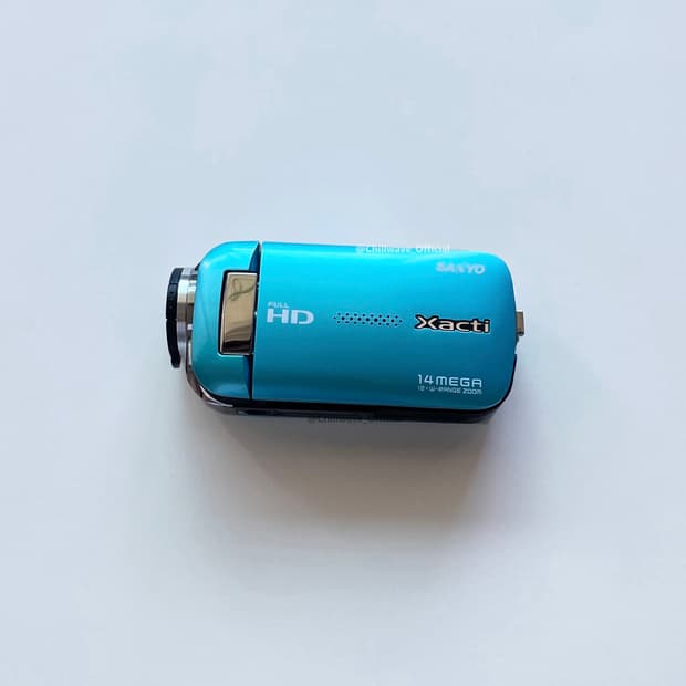 Xacti GH1 Blue