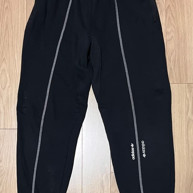 아디다스 블랙 트랙 팬츠 L