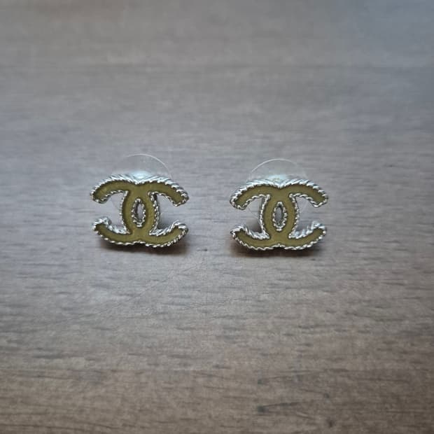 샤넬 cc 트위드 귀걸이 정품