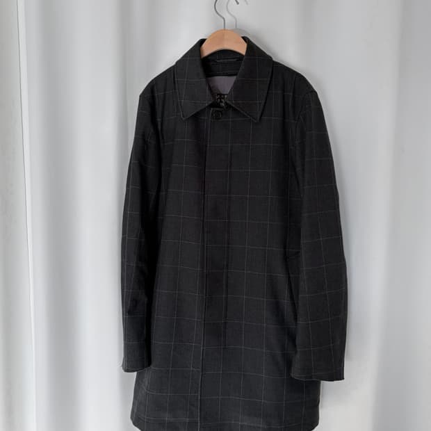 BARNEYS NEWYORK coat  