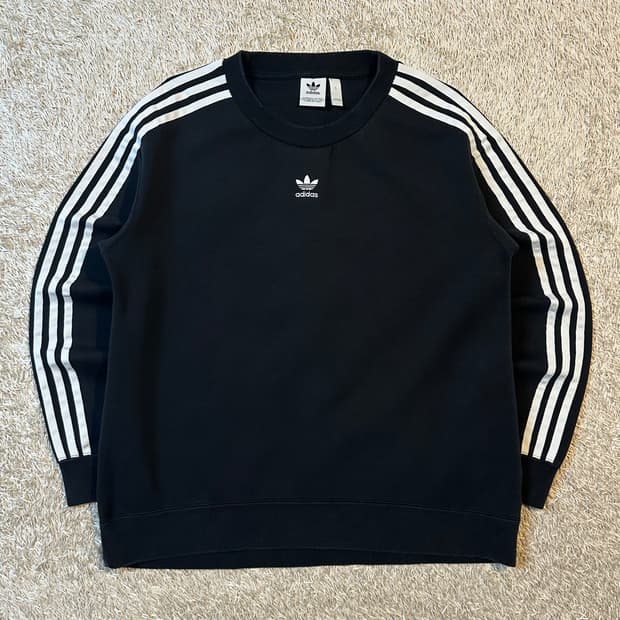 아디다스 ADIDAS 파이어버드 센터로고 스포티 맨투맨 블랙