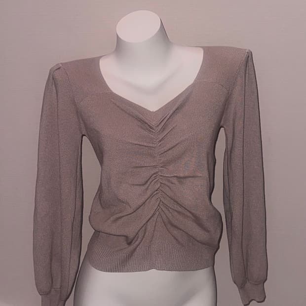 잉그니 모카라벤더베이지  셔링 니트