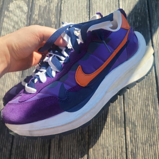 나이키 사카이 베이퍼와플 다크 아이리스