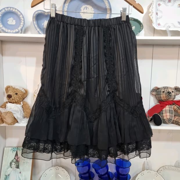 (axes femme엑시즈팜) 고딕 로리타 치마