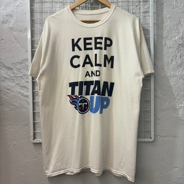 프루트 오브 더 룸 Nissan Stadium 화이트 반팔 티셔츠 XL