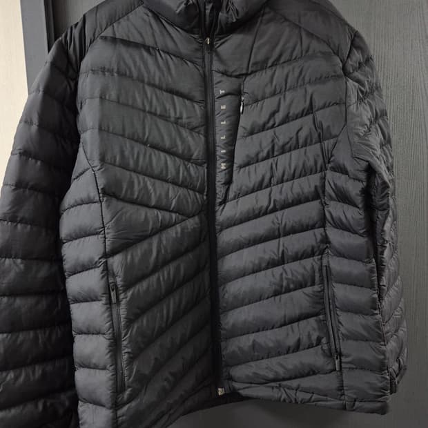 밀레 정품 오리털경량패딩 110사이즈 팝니다 