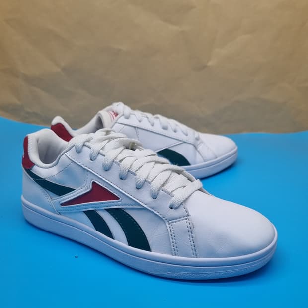 리복 로얄 컴플리트 스니커즈245