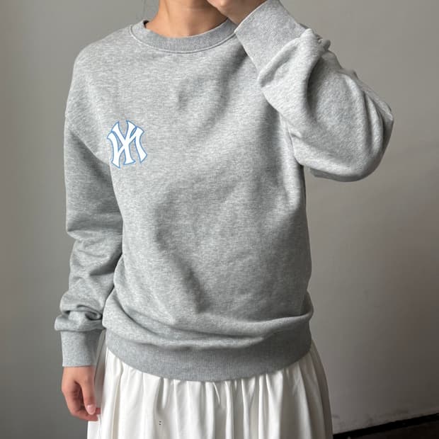 [M] MLB x 디즈니 그레이 맨투맨