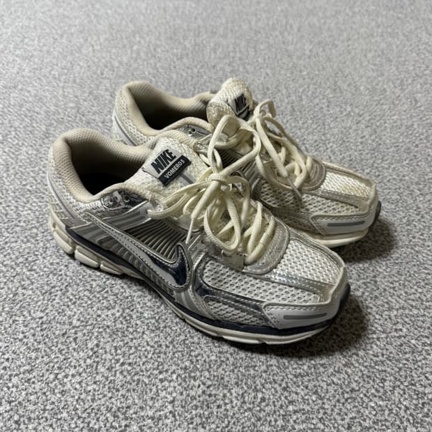 나이키 줌 보메로5 260