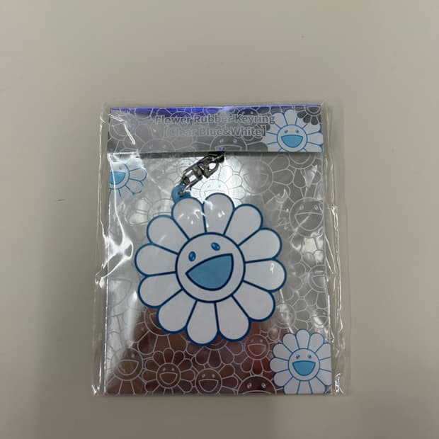 카이카이키키 플라워 러버 키링