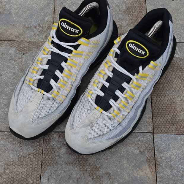 (280)나이키 에어맥스 95 에센셜 투어 옐로우