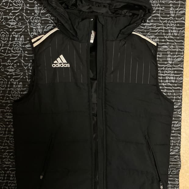 아디다스 조끼 패딩 95