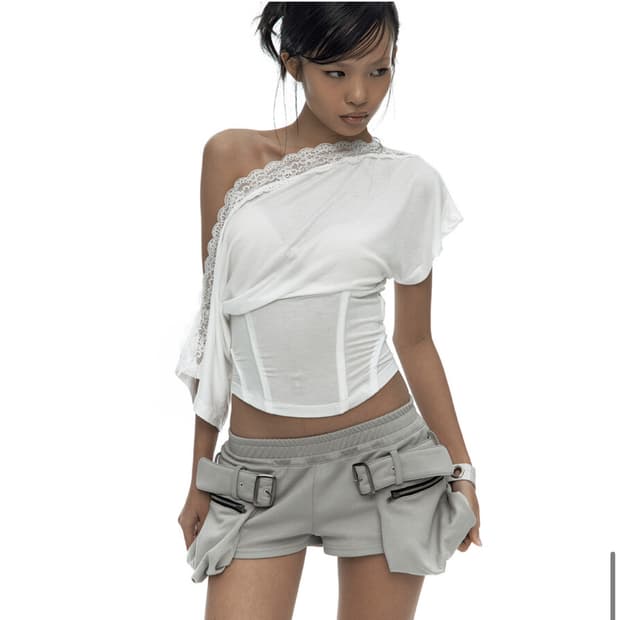 카시코 Belted Pocket Shorts Gray
