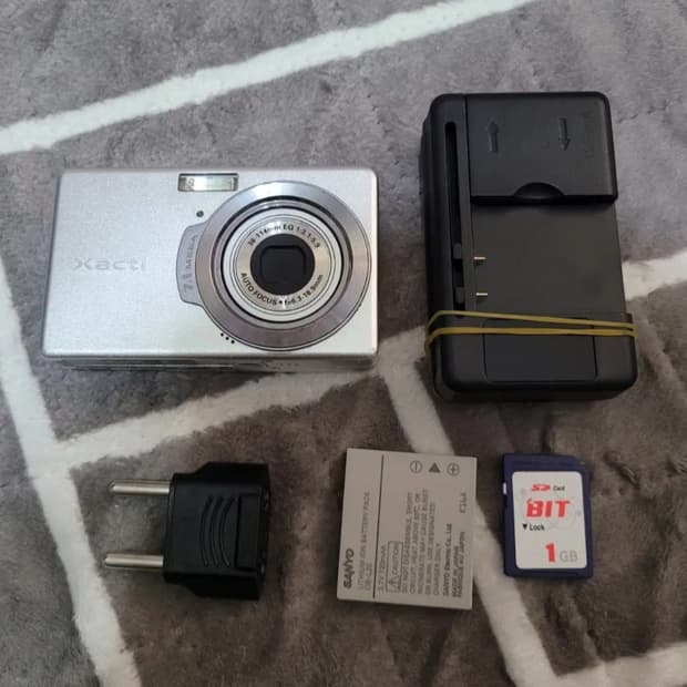 산요 VPC-E7EX 디지털 카메라