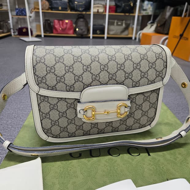 [특가][정품] 구찌 홀스빗 숄더백