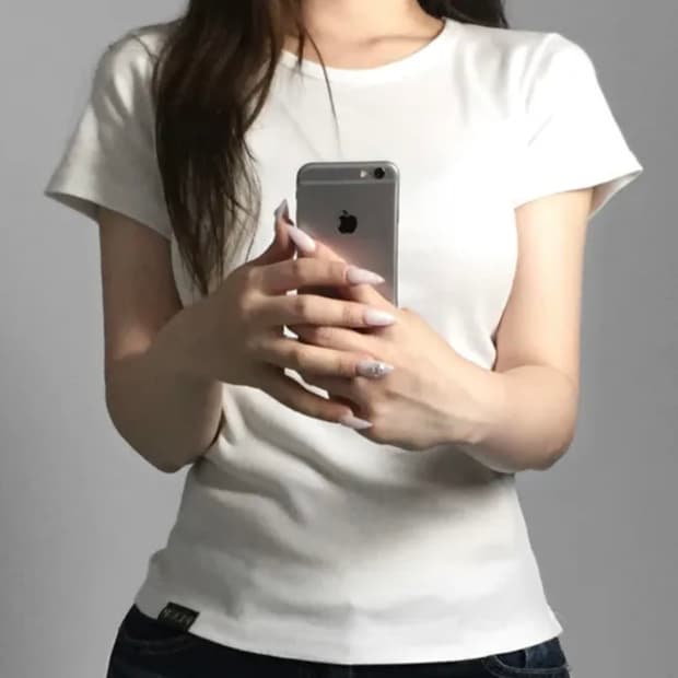에이블리 폴링업 베이직 유넥 슬림핏 기본 반팔티