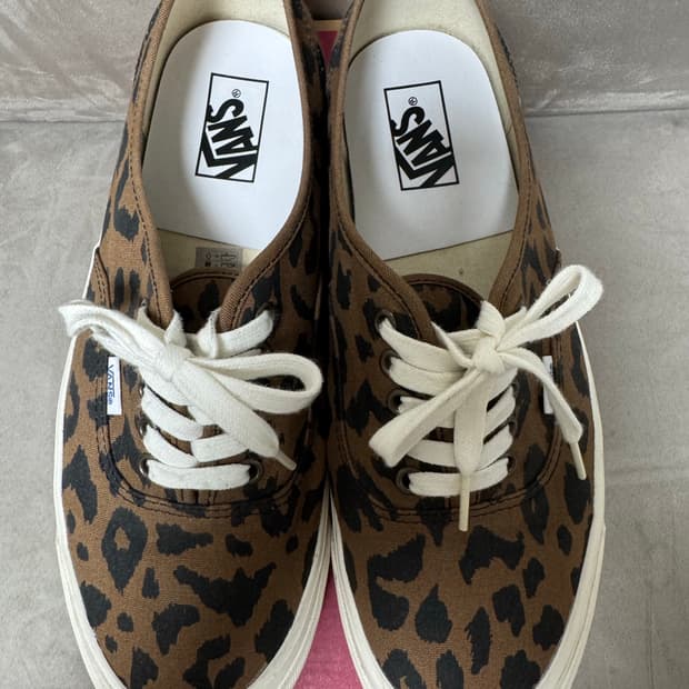 반스 어센틱 44DX 레오파드 285