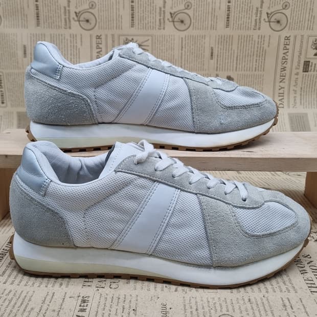 클라시코 남성 스니커즈260