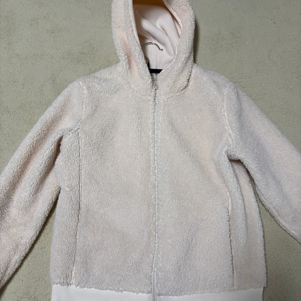 유니클로 양털 후드집업