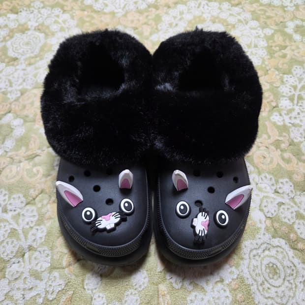 크록스 토끼 퍼 털 슬리퍼 265