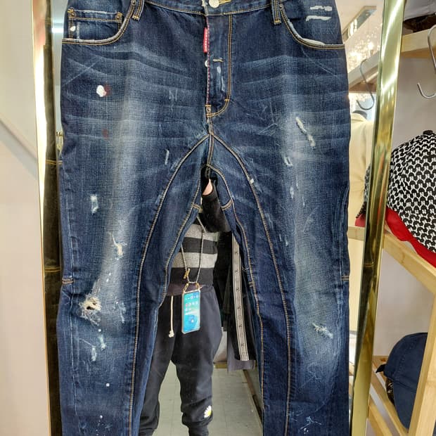 34 디스퀘어드 청바지 