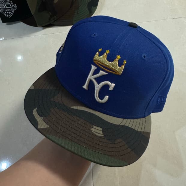 뉴에라 캔자스시티 로열스 팀 캡 5/8 미시착 처분 