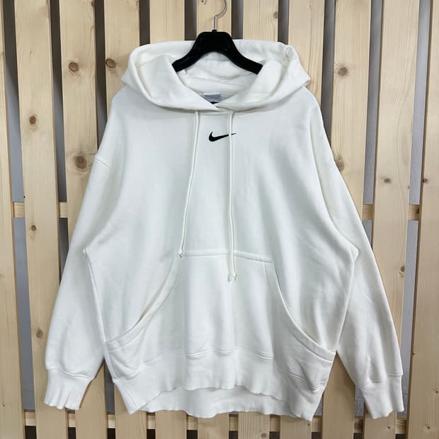 (L) 나이키 화이트 미드 스우시 후드티