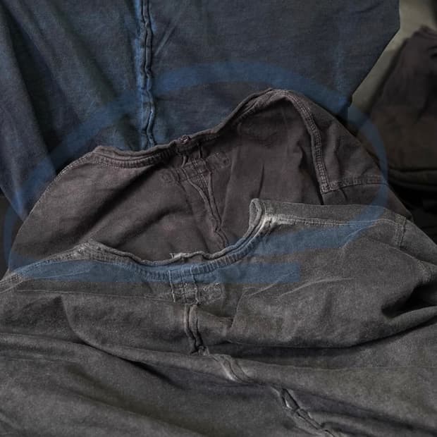 base tee / gallnut+ink [L]