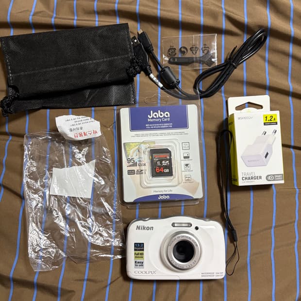 찰스 디카📸 니콘 쿨픽스 w100 / Nicon coolpix w100