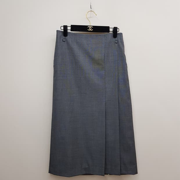 구호 2024 플리츠 포인트 울 스커트 64-94사이즈