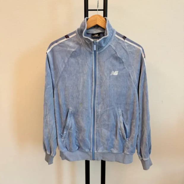 뉴발란스 벨루어 트랙탑 하늘색 90 size