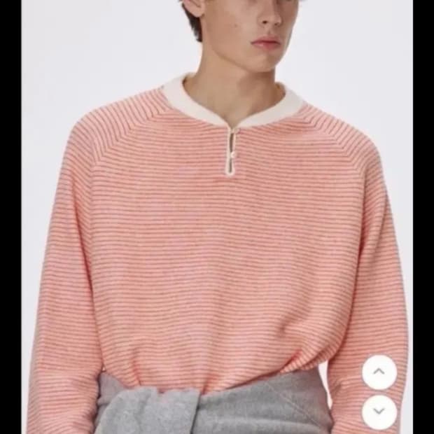 우마뭉 Micro chenille striped henley neck