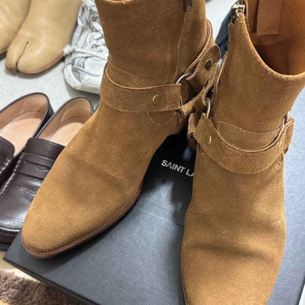 생로랑 첼시부츠(와이어네트 42.5)-백화점 구매