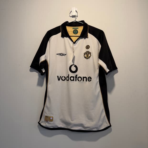 Umbro Manchester United 01~02 t-shirt