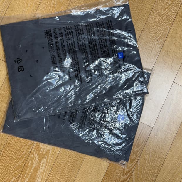 Yzy gap 이지갭 숏슬리브 다크 그레이