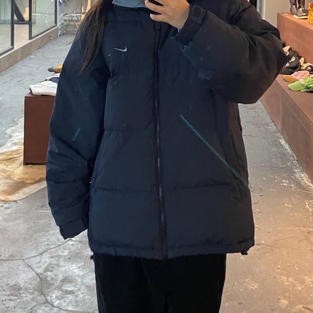 나이키 올드스쿨 덕다운 네이비 패딩 H465