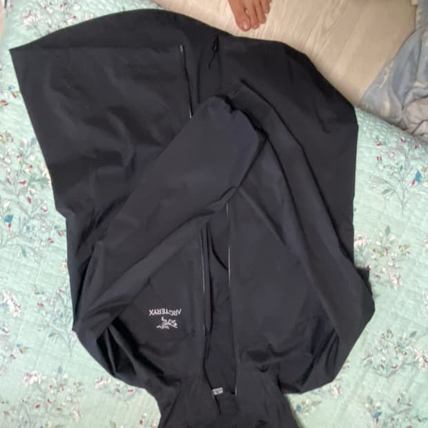 아크테릭스 스쿼미시 후디 m