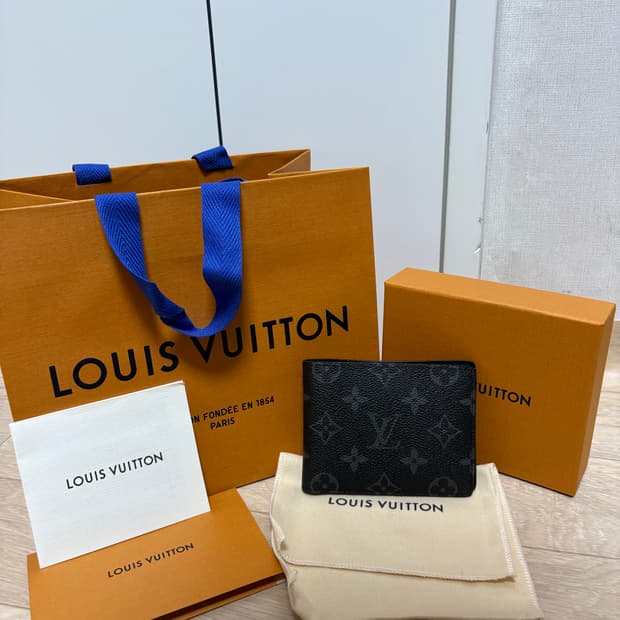 (새상품급, 풀구성) 루이비통 이클립스 멀티플 반지갑