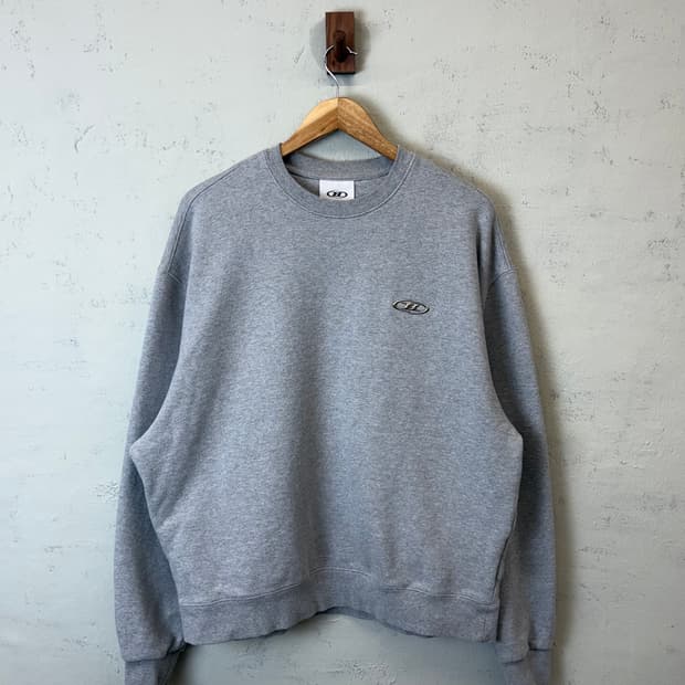 본투윈 맨투맨 그레이