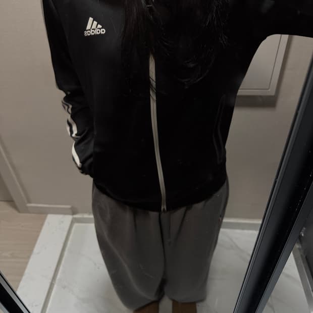 아디다스 블랙 트랙 집업 100